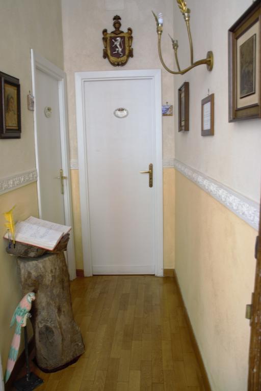 B&B Carolina Plebiscito R. Νάπολη Εξωτερικό φωτογραφία